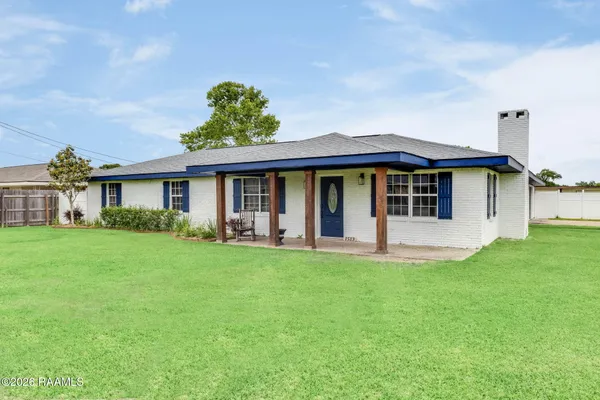 $360,000 | 1513 Edwin Drive, Rayne, LA 70578
