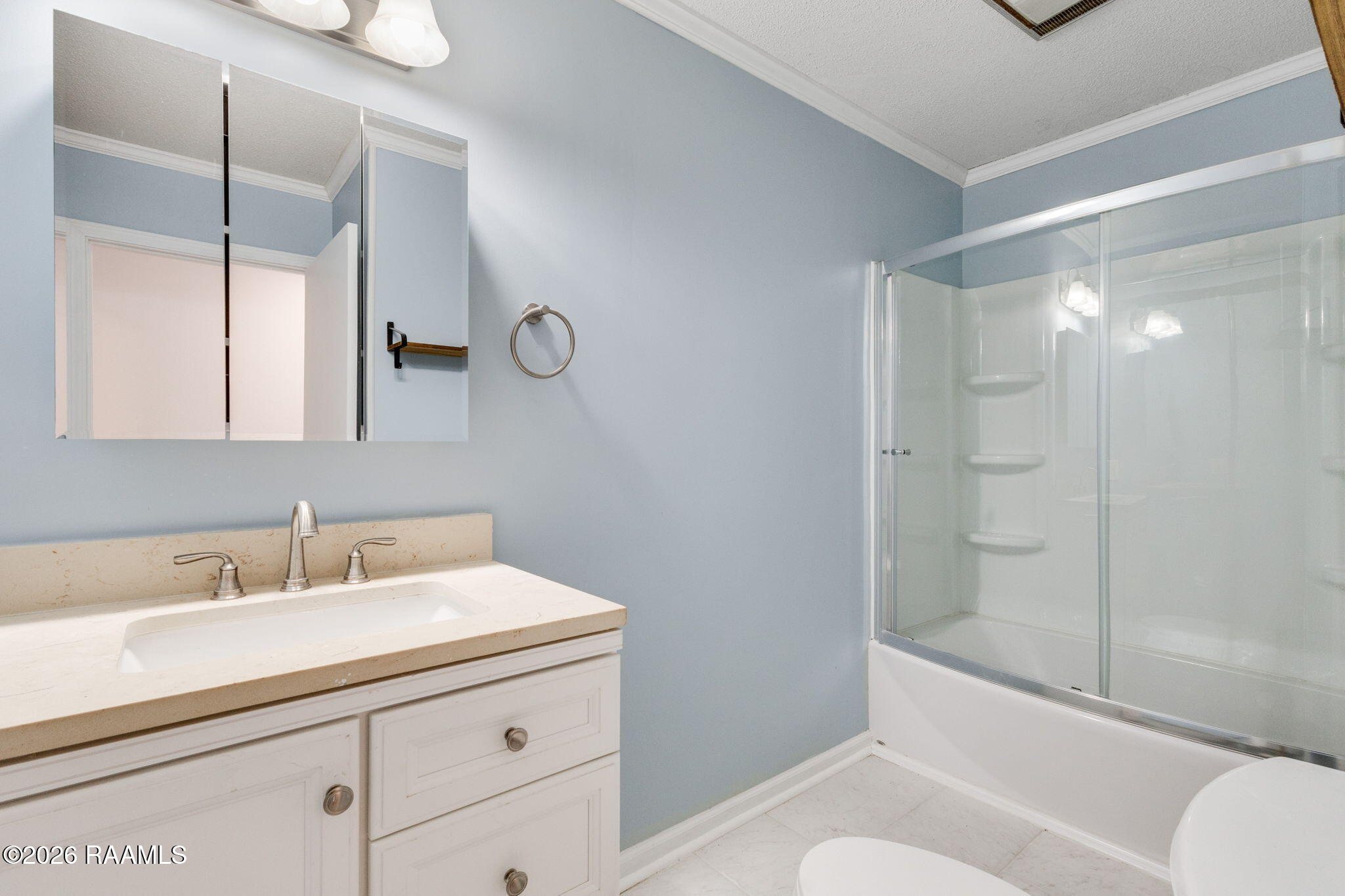 1513 Edwin Drive Rayne, LA 70578 - Photo 14 of 23 Main Bath