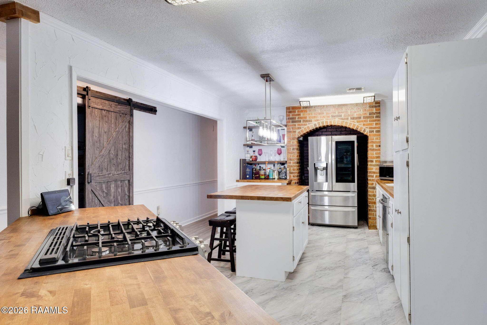 1513 Edwin Drive Rayne, LA 70578 - Photo 3 of 23 Kitchen