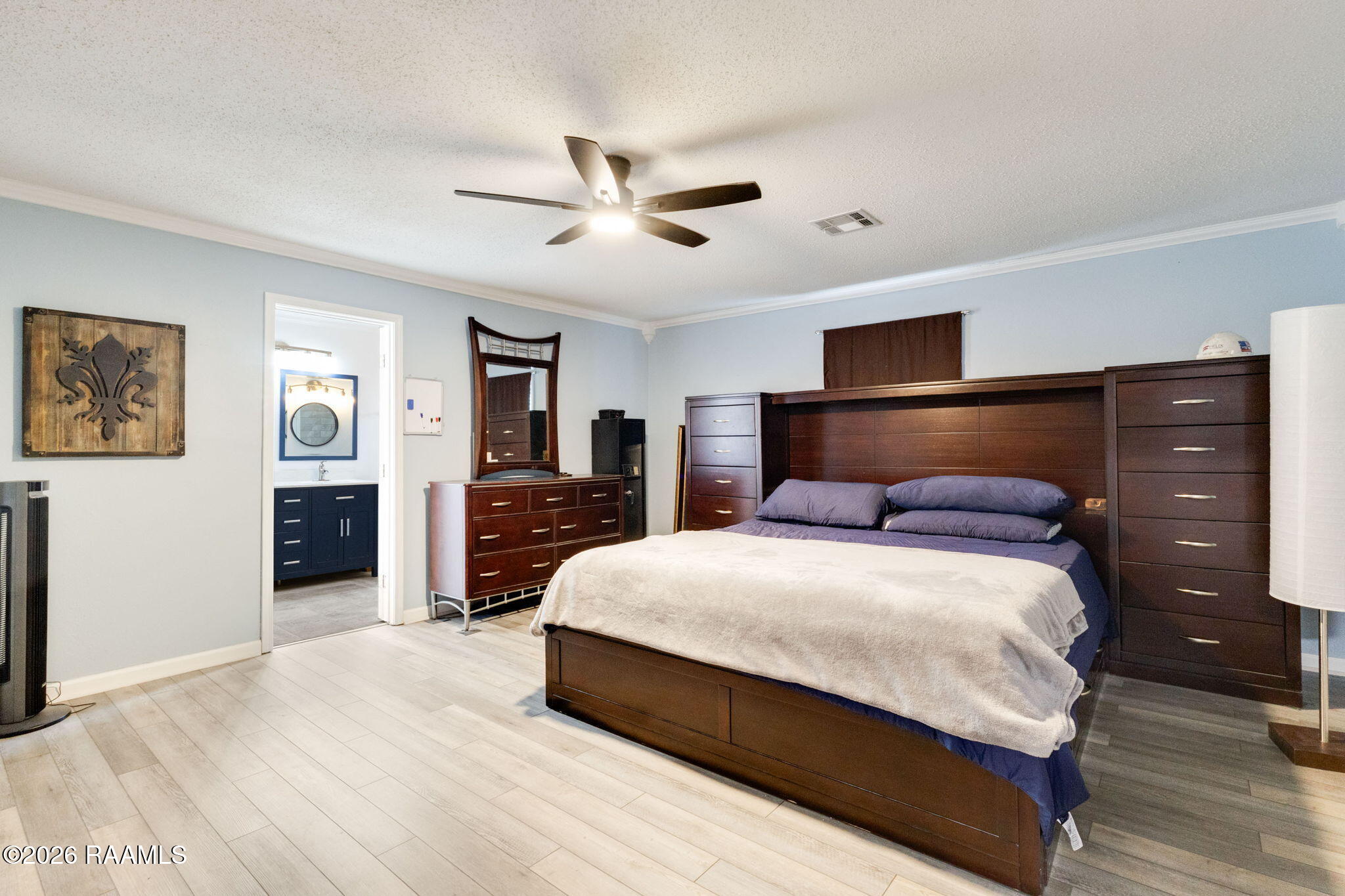 1513 Edwin Drive Rayne, LA 70578 - Photo 5 of 23 Primary Suite