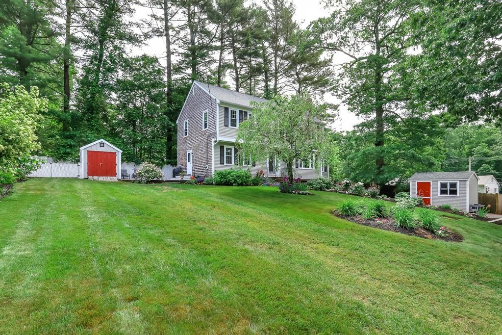 1 Doris Road Halifax, MA 02338 - Photo 3 of 22 Gallery Image 3