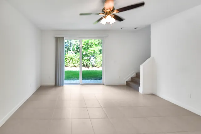 $2,950 | 4519 Hollister Avenue, Lake Worth, FL 33463