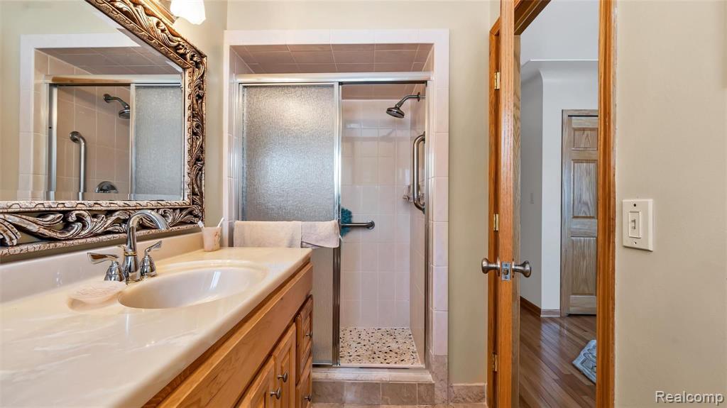 1781 Mackwood Road Rochester Hills, MI 48307 - Photo 30 of 39