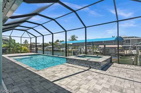 $999,000 | 2419 Carambola Lane, St. James City, FL 33956