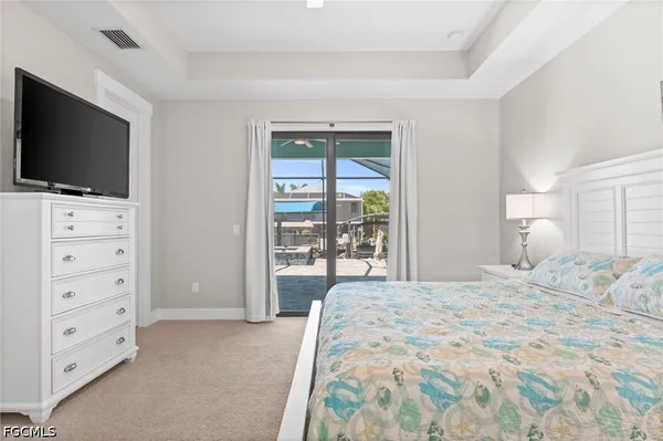 $999,000 | 2419 Carambola Lane, St. James City, FL 33956