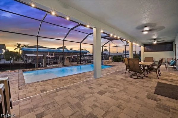 $999,000 | 2419 Carambola Lane, St. James City, FL 33956