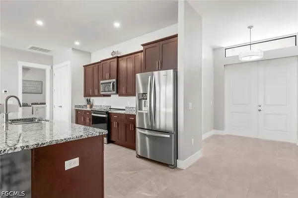 $999,000 | 2419 Carambola Lane, St. James City, FL 33956
