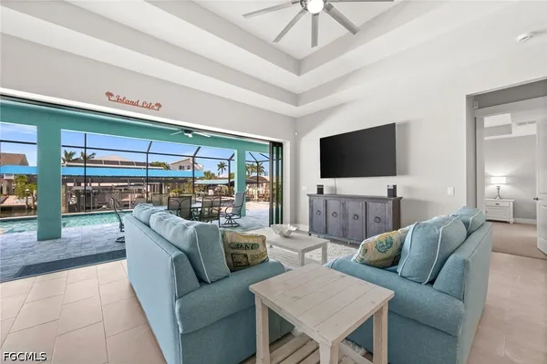 $999,000 | 2419 Carambola Lane, St. James City, FL 33956