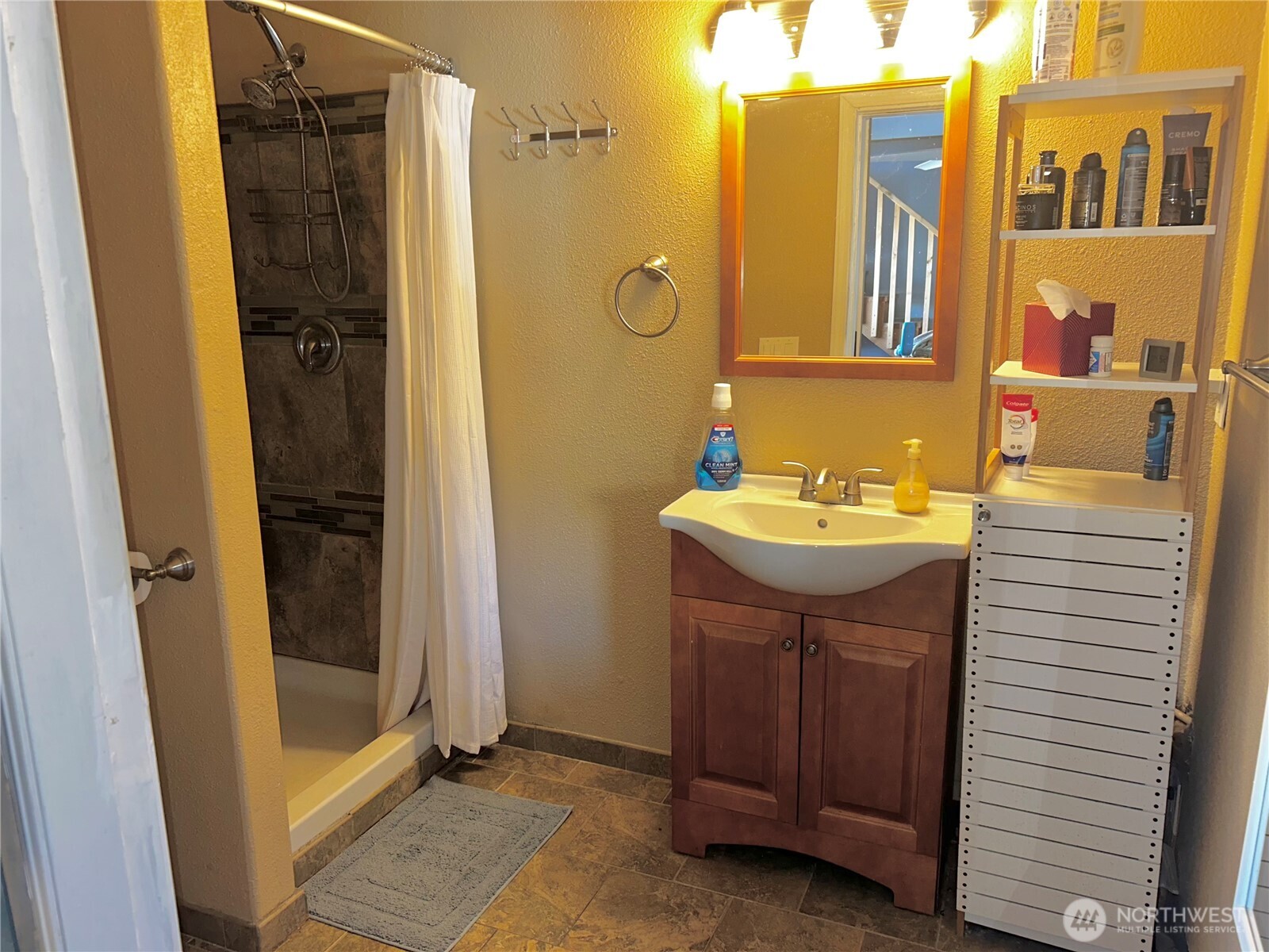 7667 Tarpiscan Road Malaga, WA 98828 - Photo 31 of 40