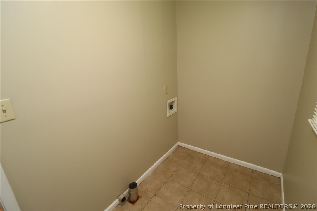 829 Carlisle Street Raleigh, NC 27610 - Photo 14 of 27