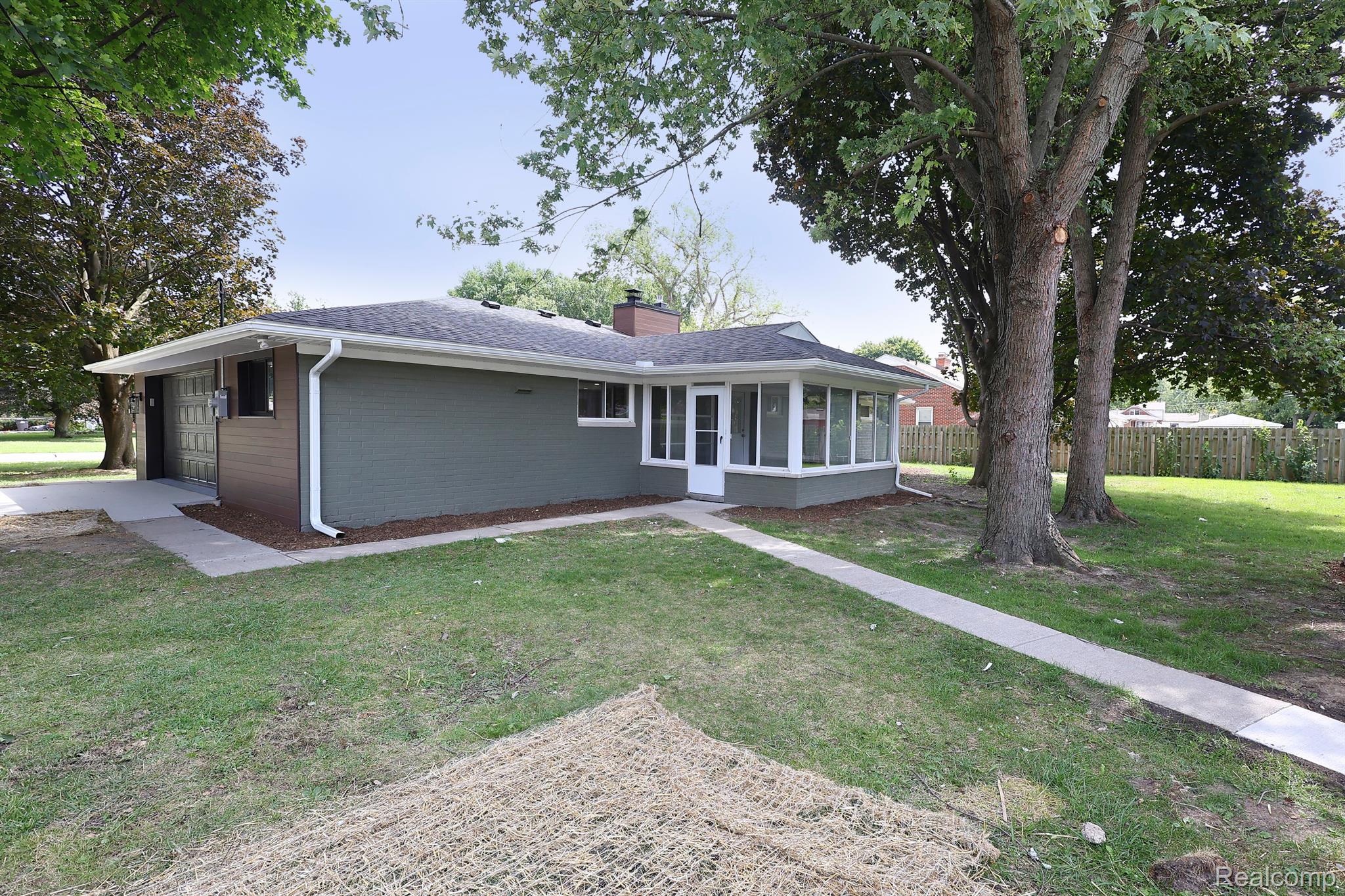 8410 Harding Street Taylor, MI 48180 - Photo 31 of 43 Gallery Image 31