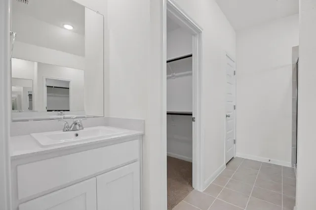 $279,975 | 277 Bendecido Loop, Elgin, TX 78621