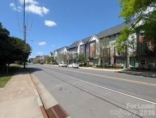 $2,500 | 1008 East 36th Street, Charlotte, NC 28205