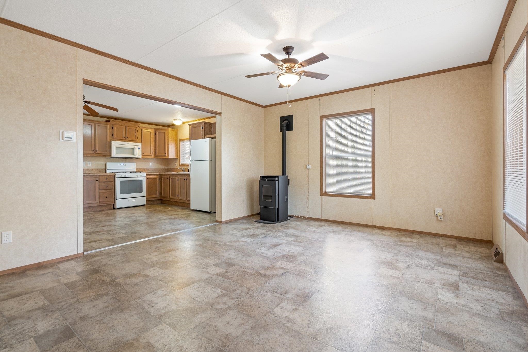 285 Wilderness Road Bethlehem, NH 03574 - Photo 15 of 48 Gallery Image 15