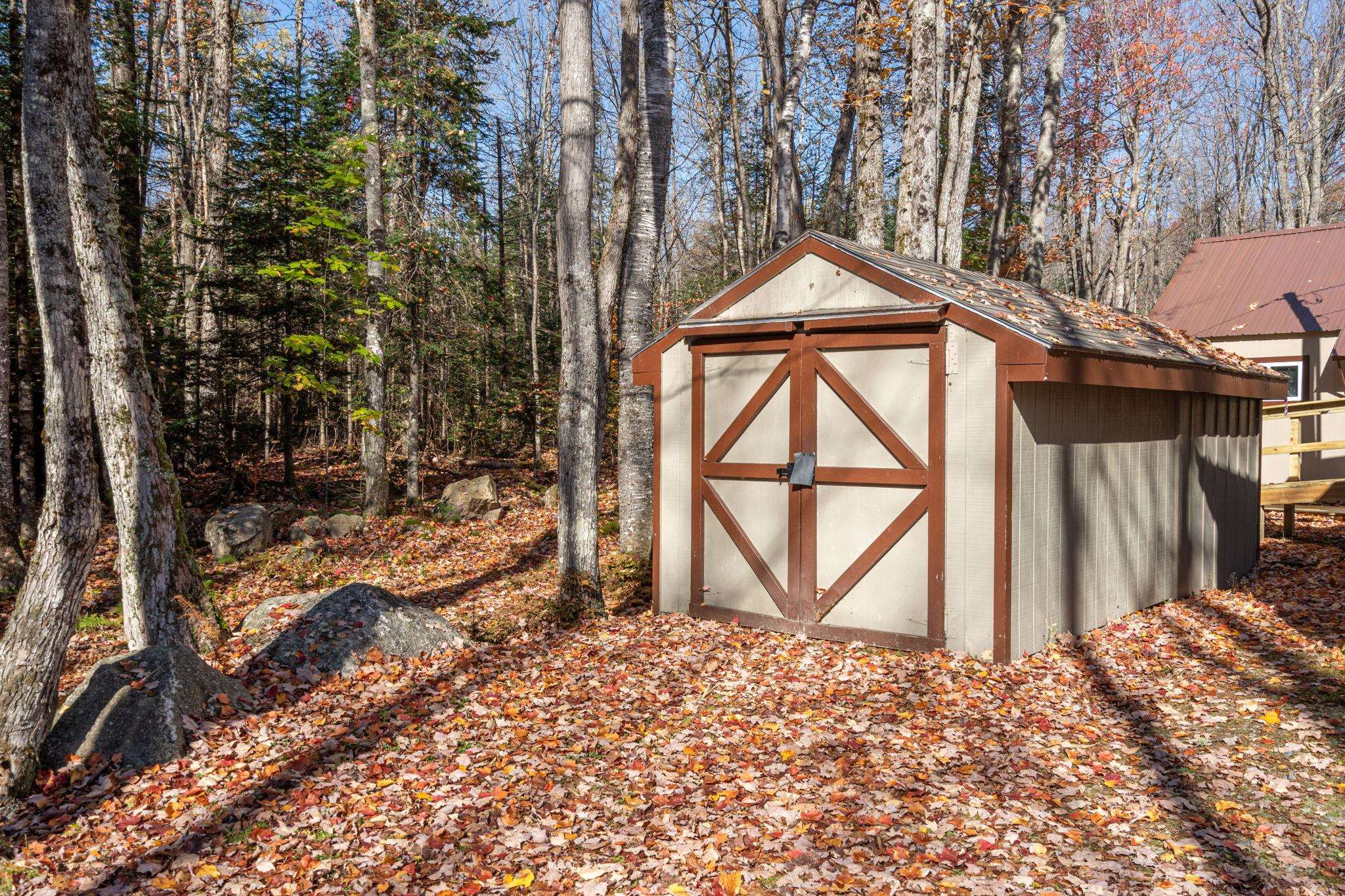 285 Wilderness Road Bethlehem, NH 03574 - Photo 37 of 48 Gallery Image 37