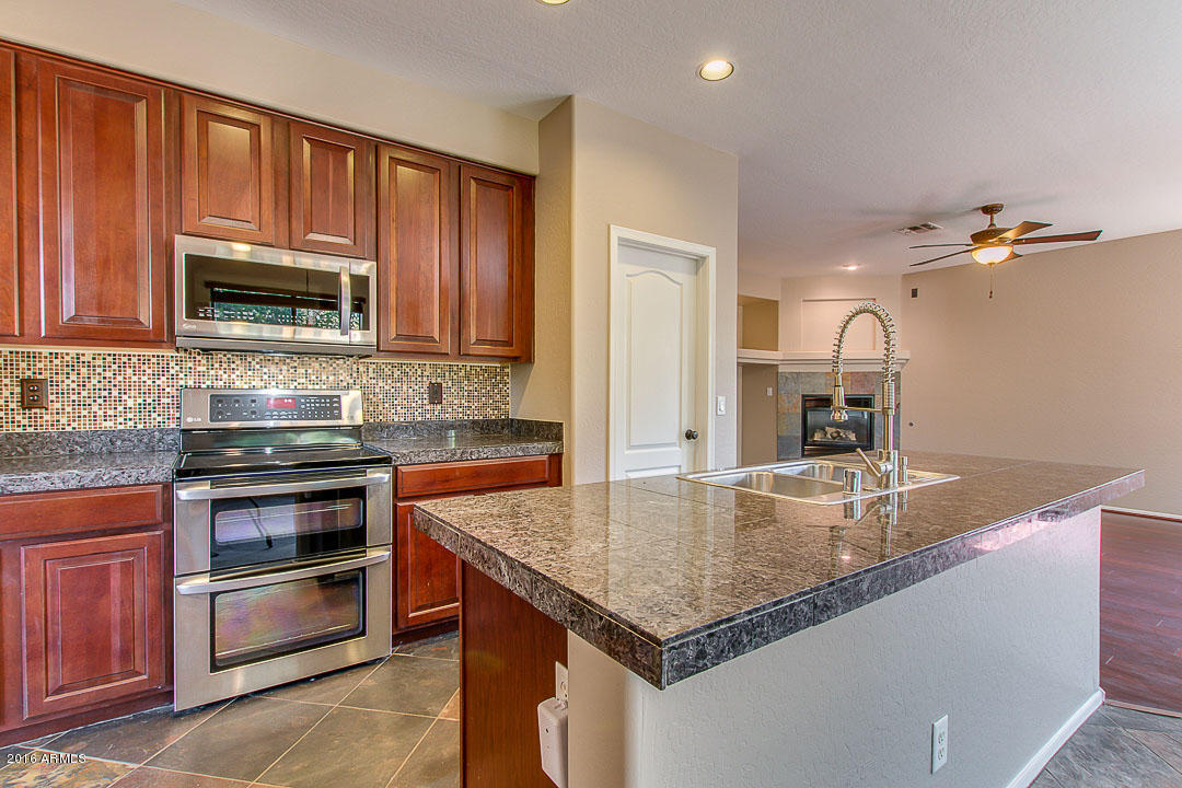 6539 West Jomax Road Phoenix, AZ 85083 - Photo 19 of 45 12-Jomax reshoot