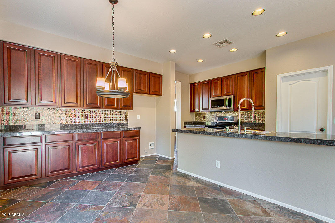 6539 West Jomax Road Phoenix, AZ 85083 - Photo 22 of 45 17-Jomax reshoot