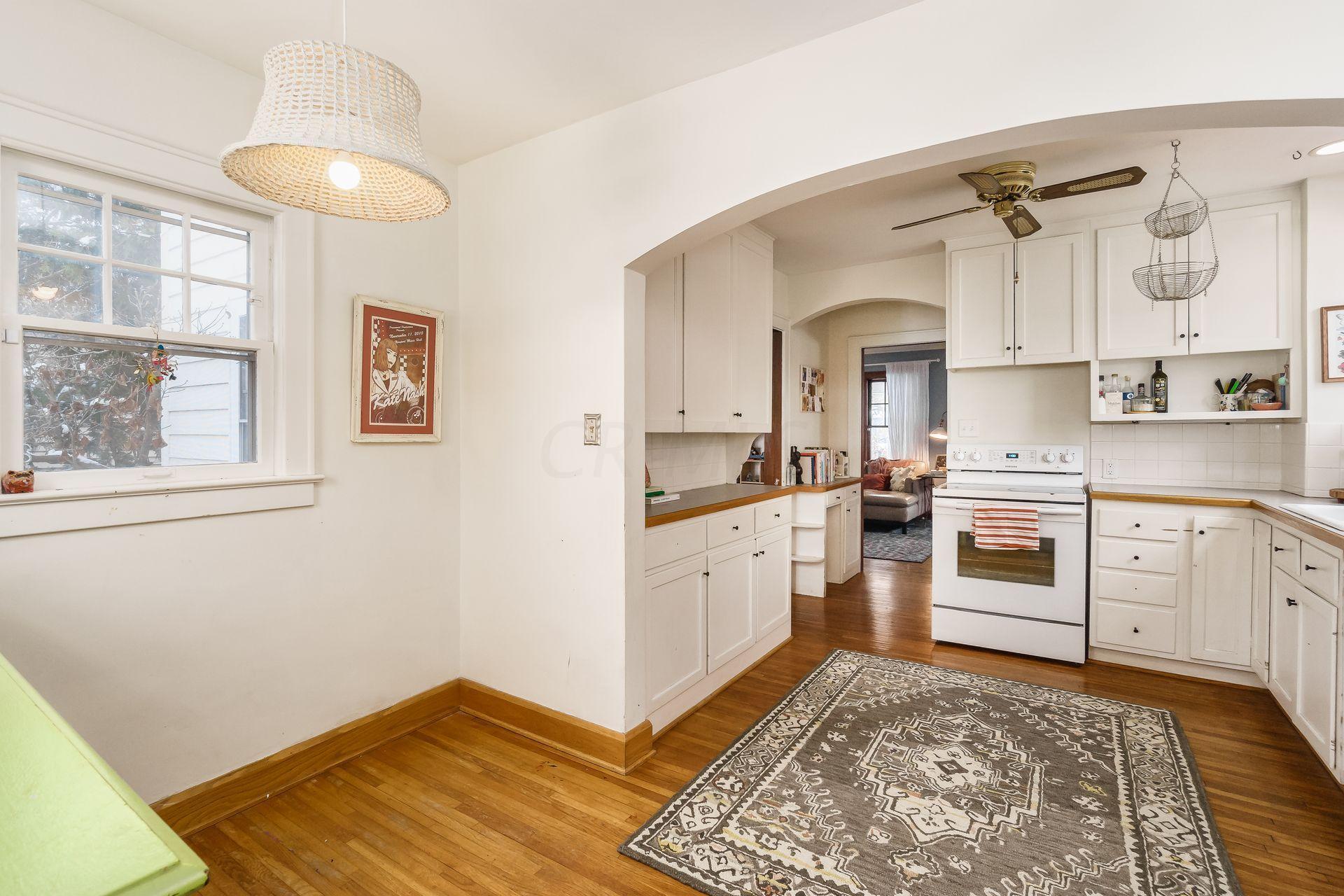 648 South Cassingham Road Columbus, OH 43209 - Photo 29 of 55