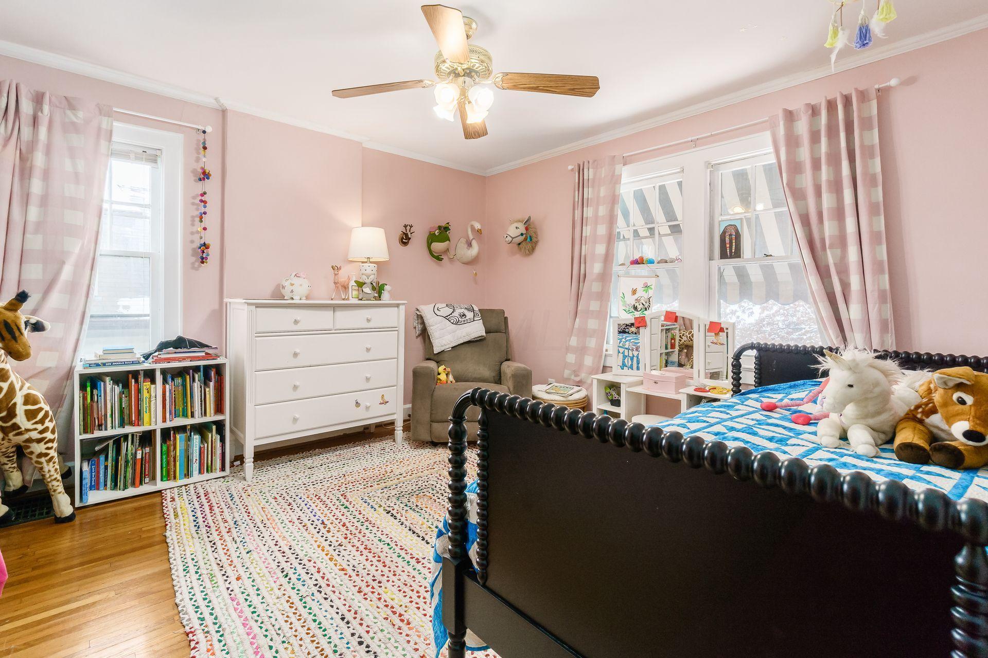 648 South Cassingham Road Columbus, OH 43209 - Photo 39 of 55