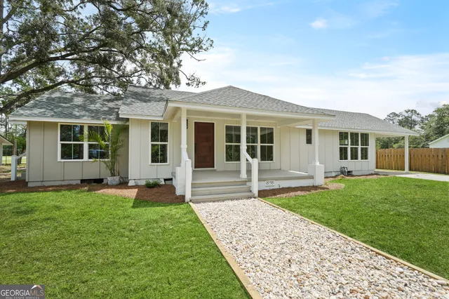 $399,000 | 40 Circle Drive, Pembroke, GA 31321