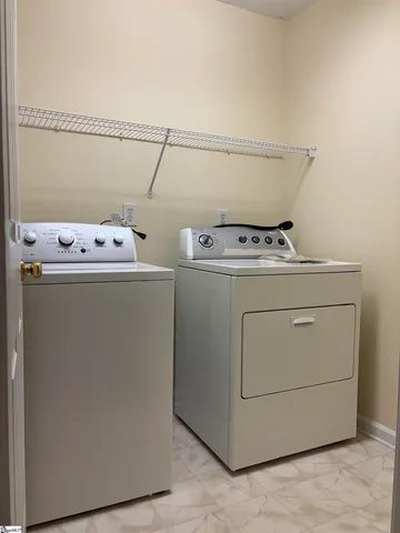 $2,800 | 505 Grimes Drive, Simpsonville, SC 29681