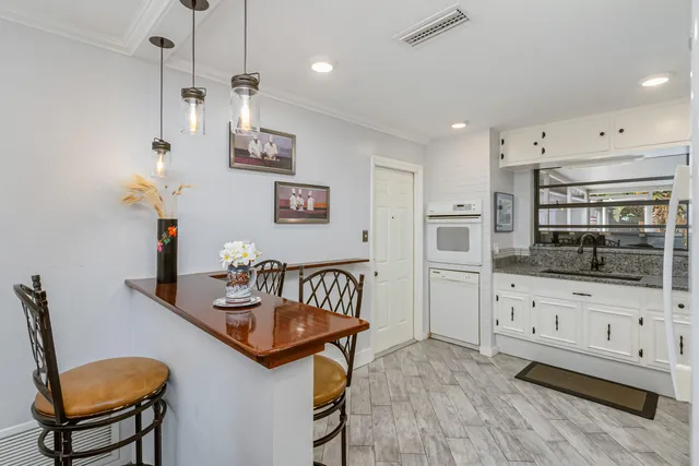 $3,250 | 115 Sea Park Boulevard, Satellite Beach, FL 32937