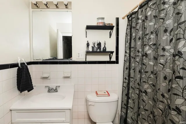 $325,000 | 508-510 SanJuan Drive, Bloomington, IN 47403