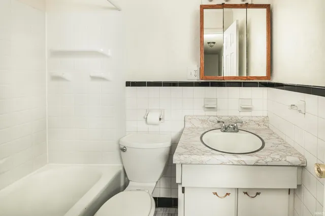 $325,000 | 508-510 SanJuan Drive, Bloomington, IN 47403