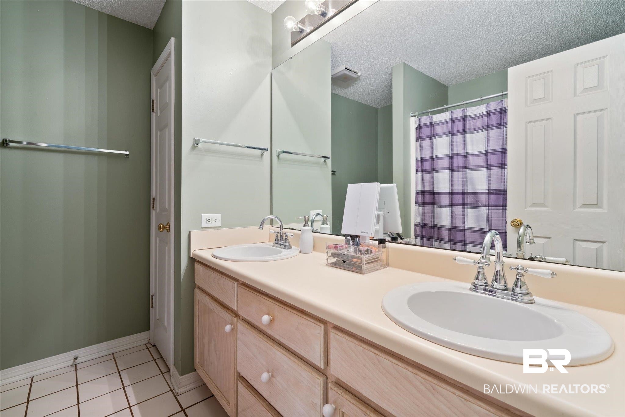 108 Golmon Circle Daphne, AL 36526 - Photo 14 of 23