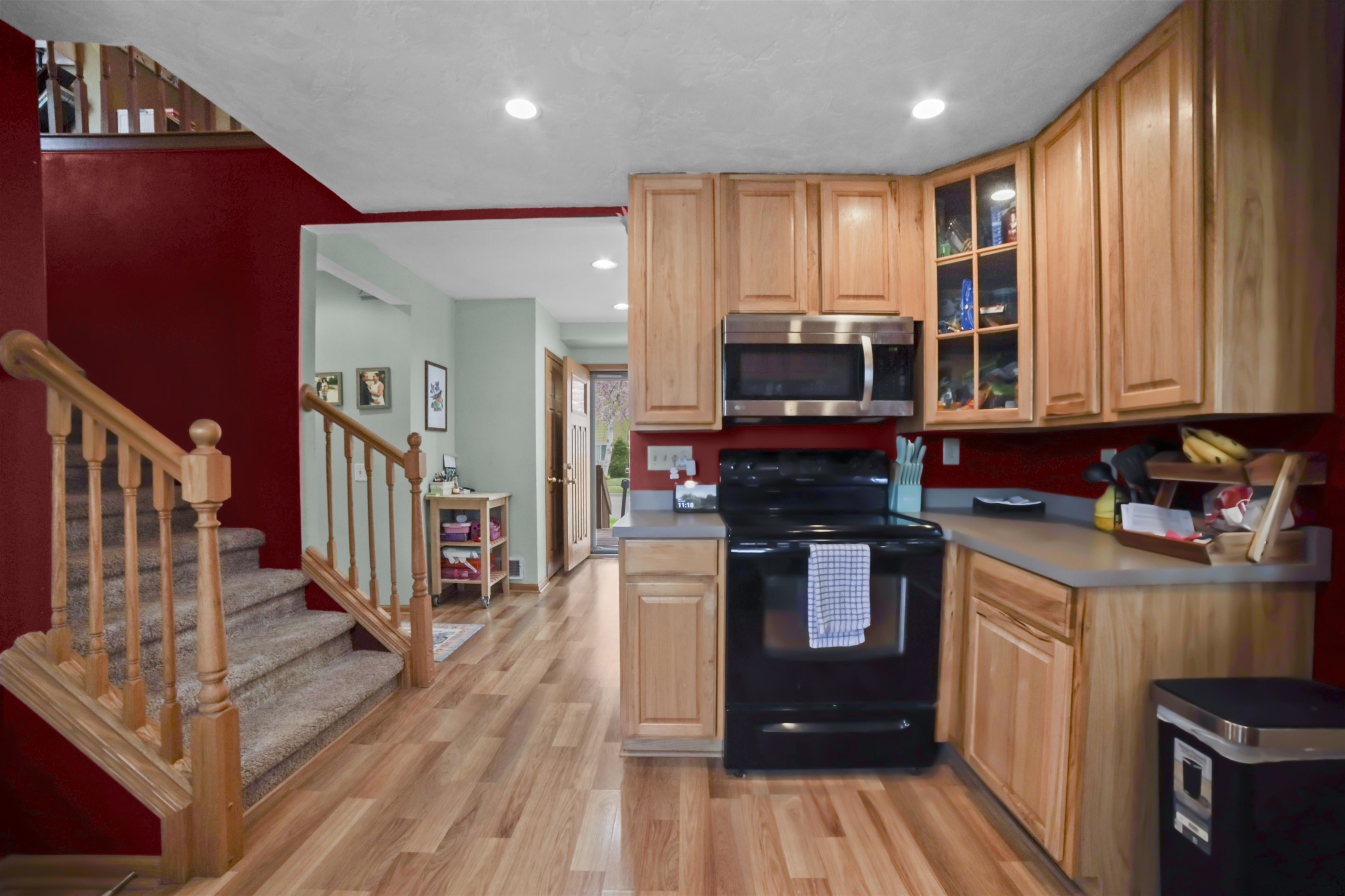 231 North Main Street Deerfield, WI 53531 - Photo 20 of 32