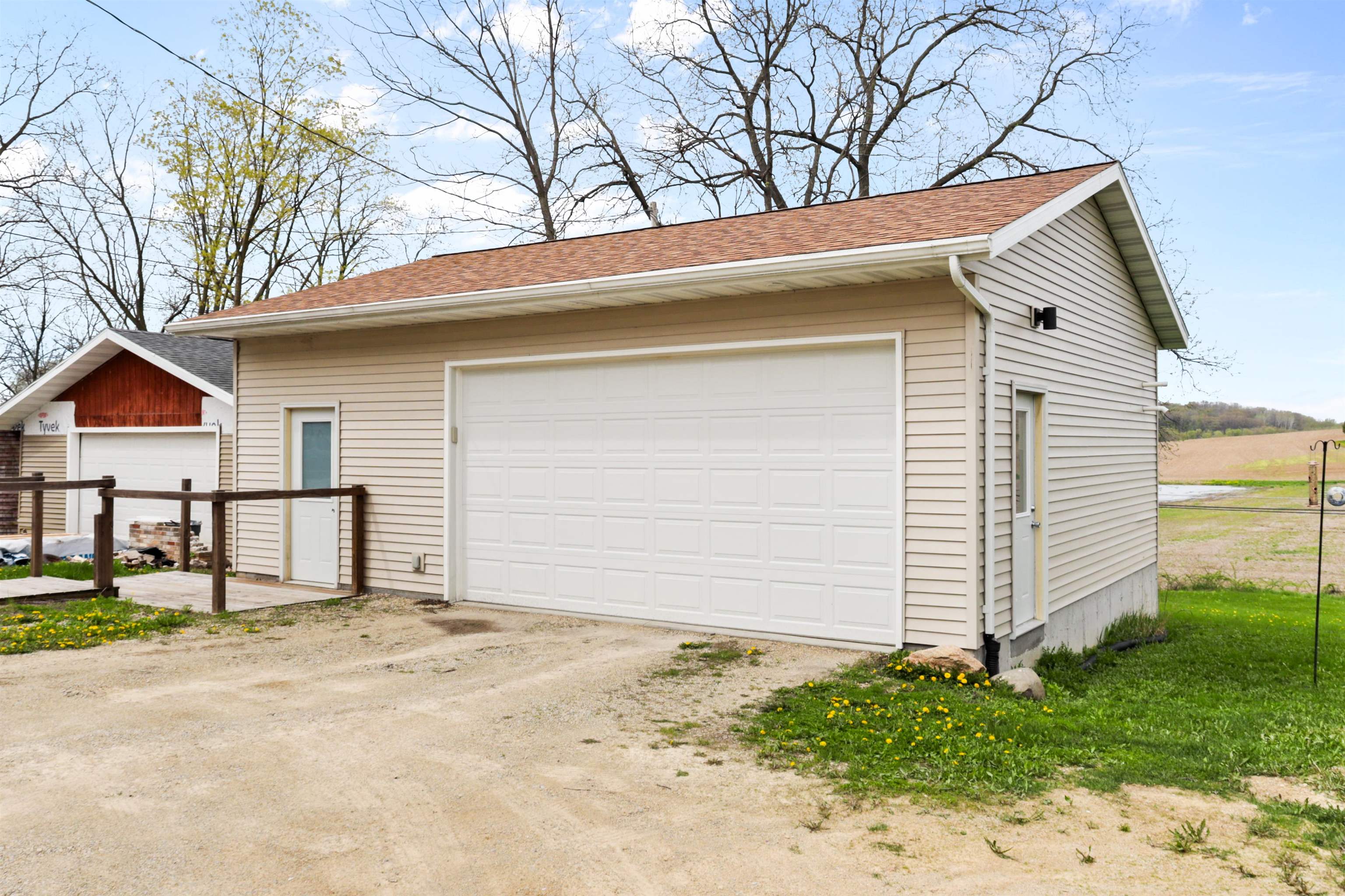 231 North Main Street Deerfield, WI 53531 - Photo 8 of 32