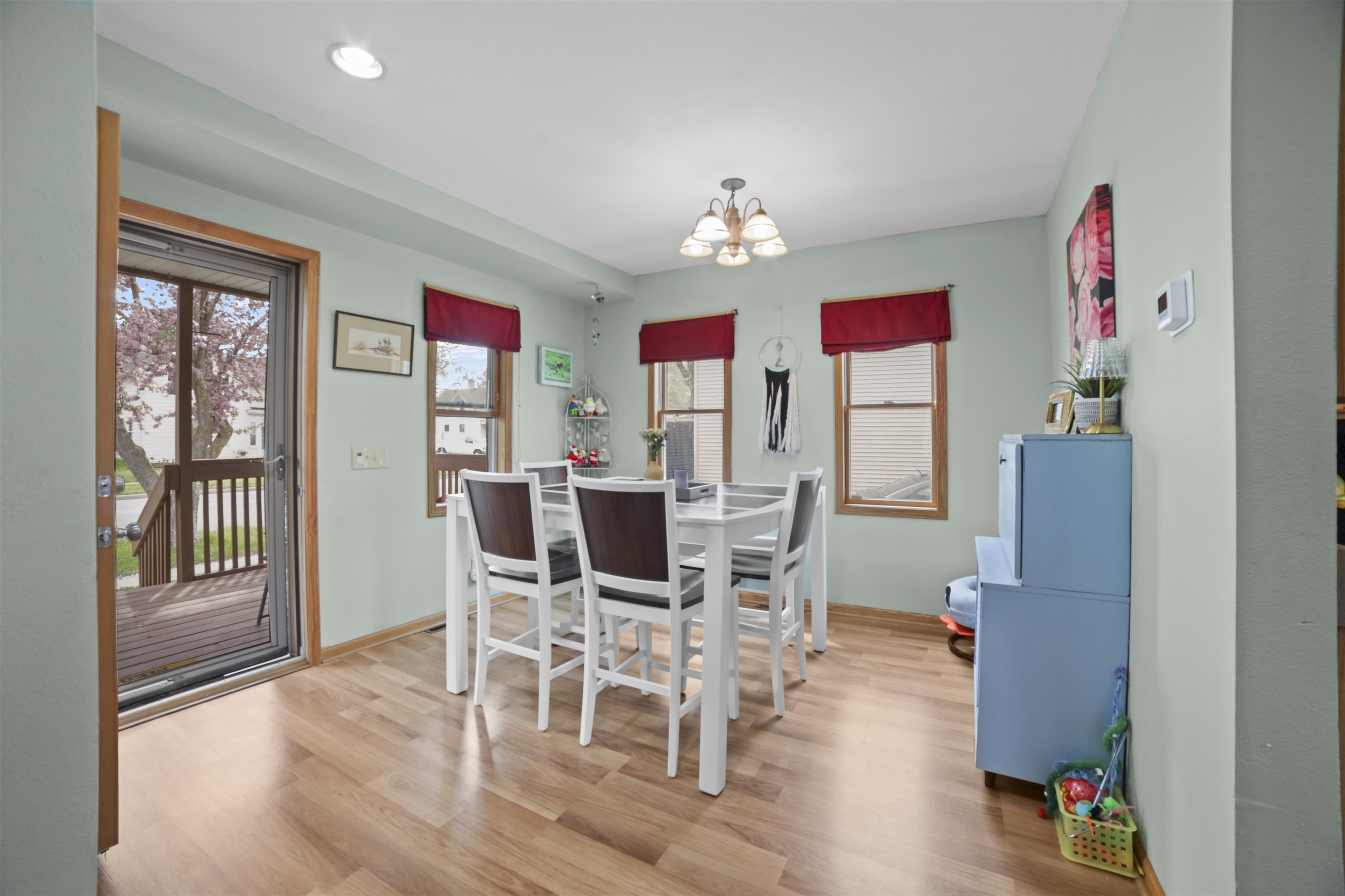 231 North Main Street Deerfield, WI 53531 - Photo 10 of 32