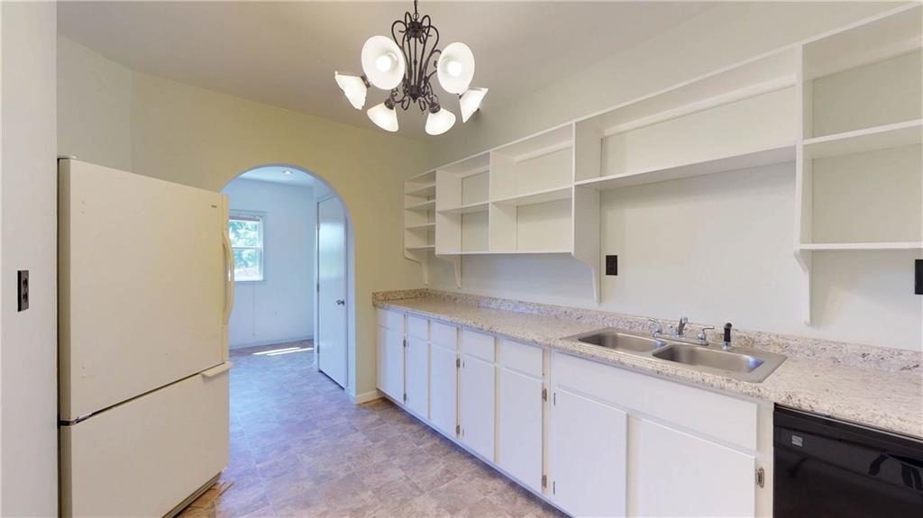 7151 Collins Road Jamestown, PA 16134 - Photo 15 of 25 Gallery Image 15