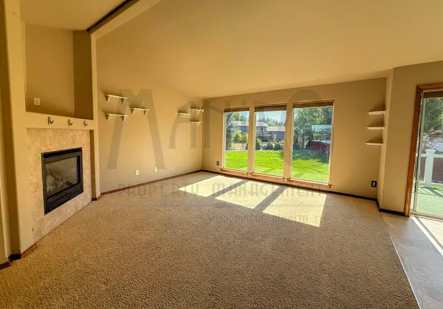 $2,850 | 15206 North Wilson Court, Mead, WA 99021