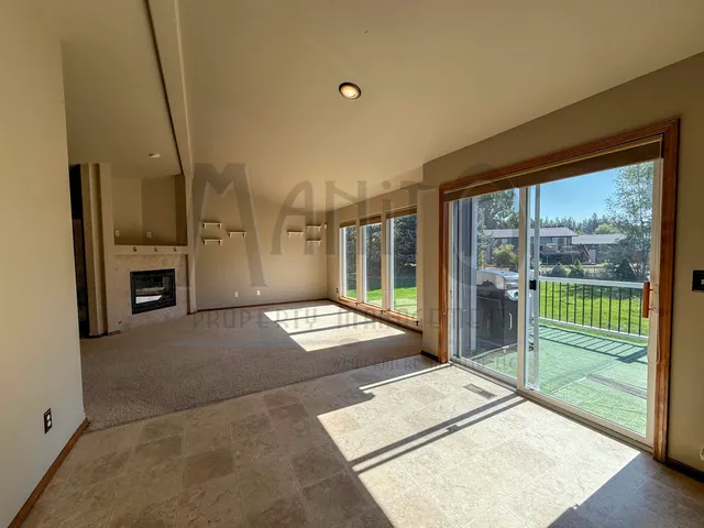 $2,850 | 15206 North Wilson Court, Mead, WA 99021