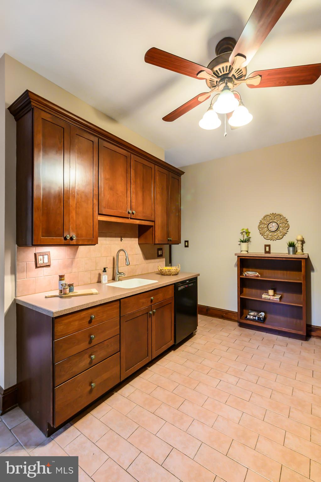 507 South 45th Street Philadelphia, PA 19104 - Photo 13 of 35