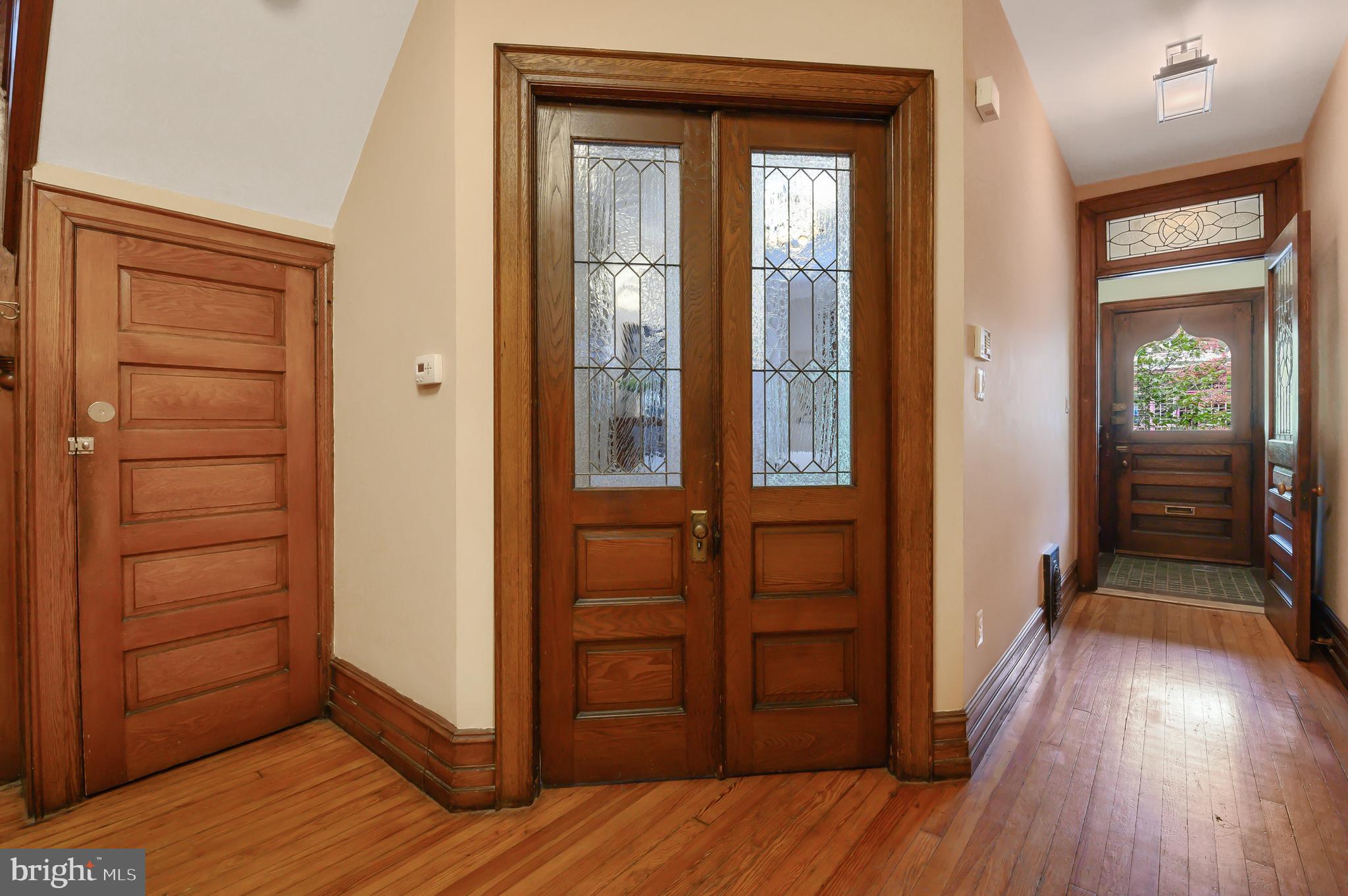 507 South 45th Street Philadelphia, PA 19104 - Photo 3 of 35