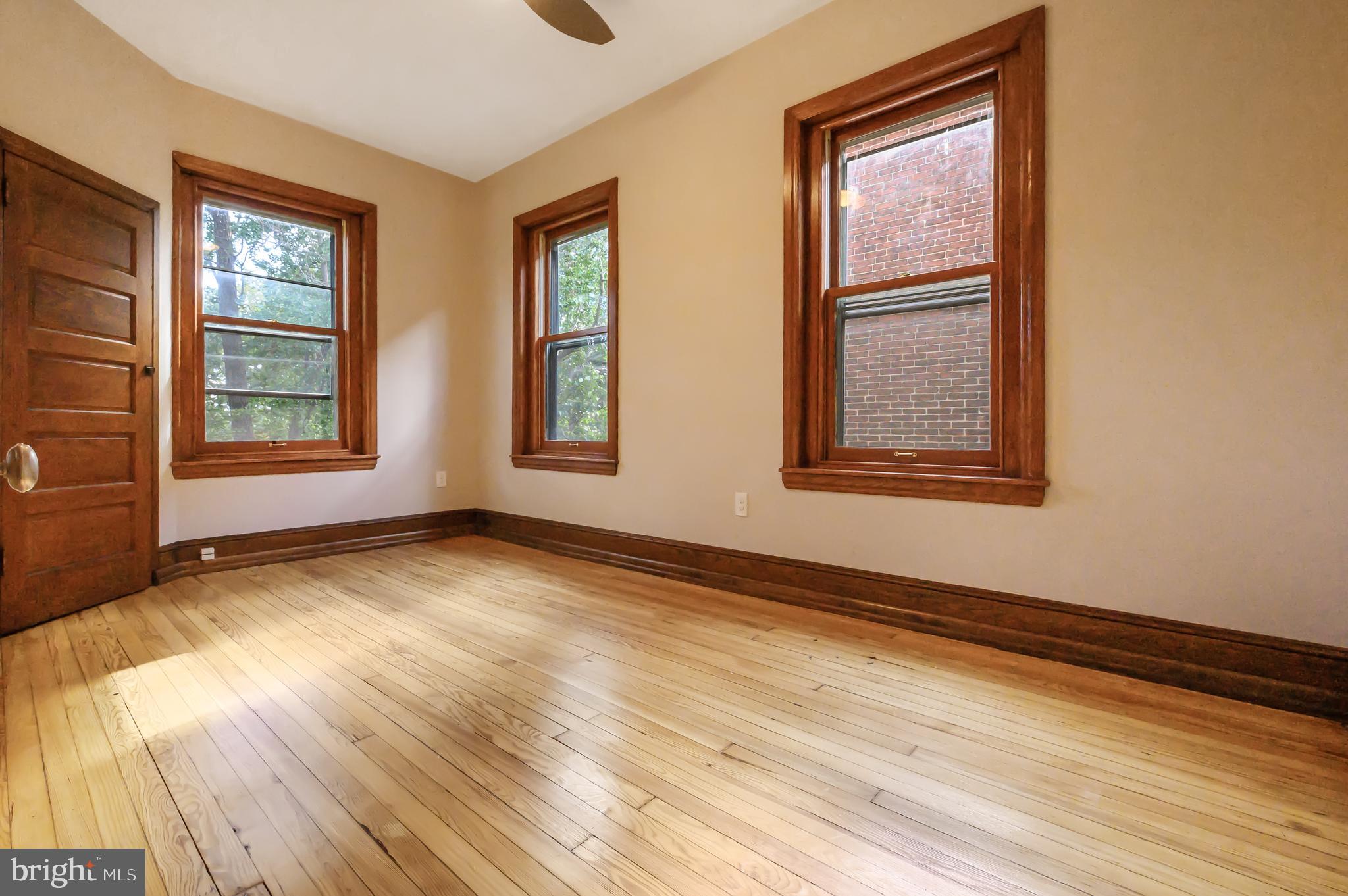 507 South 45th Street Philadelphia, PA 19104 - Photo 32 of 35