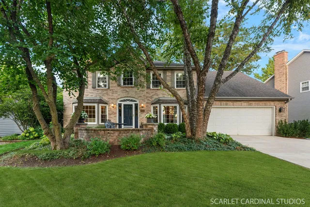 $850,000 | 854 Raintree Drive, Naperville, IL 60540