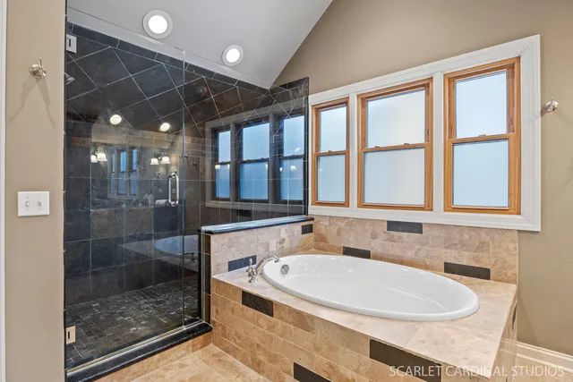 $850,000 | 854 Raintree Drive, Naperville, IL 60540