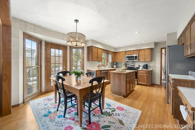 $850,000 | 854 Raintree Drive, Naperville, IL 60540