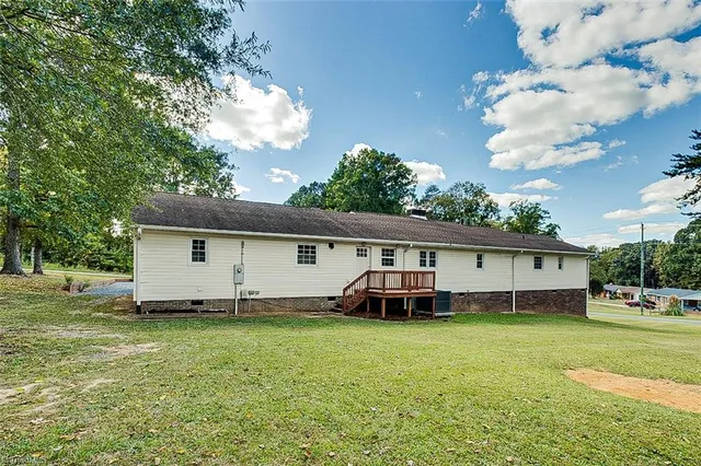 $325,000 | 4737 Huntingwood Road, Ramseur, NC 27316