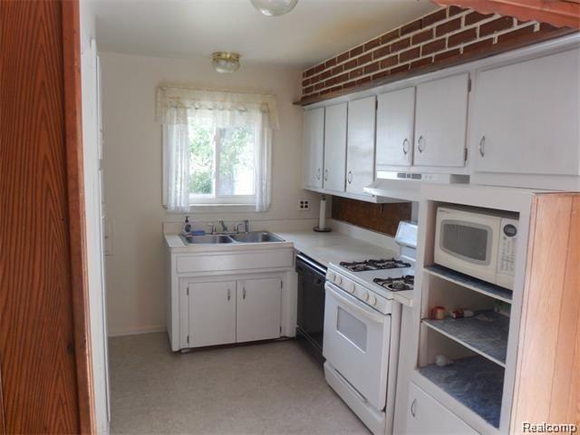 16003 West Thirteen Mile Road Southfield, MI 48076 - Photo 10 of 16