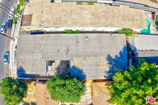 $1,895,000 | 6626 Darby Avenue, Reseda, CA 91335