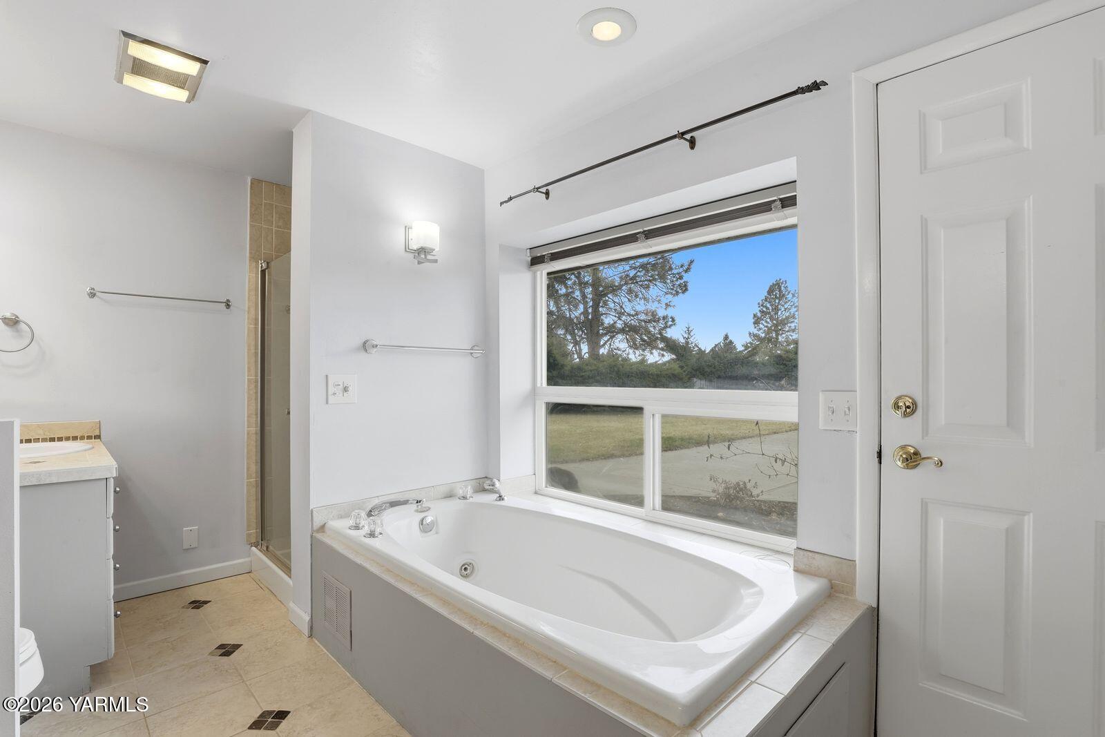 622 Pickens Road Yakima, WA 98908 - Photo 11 of 20 11