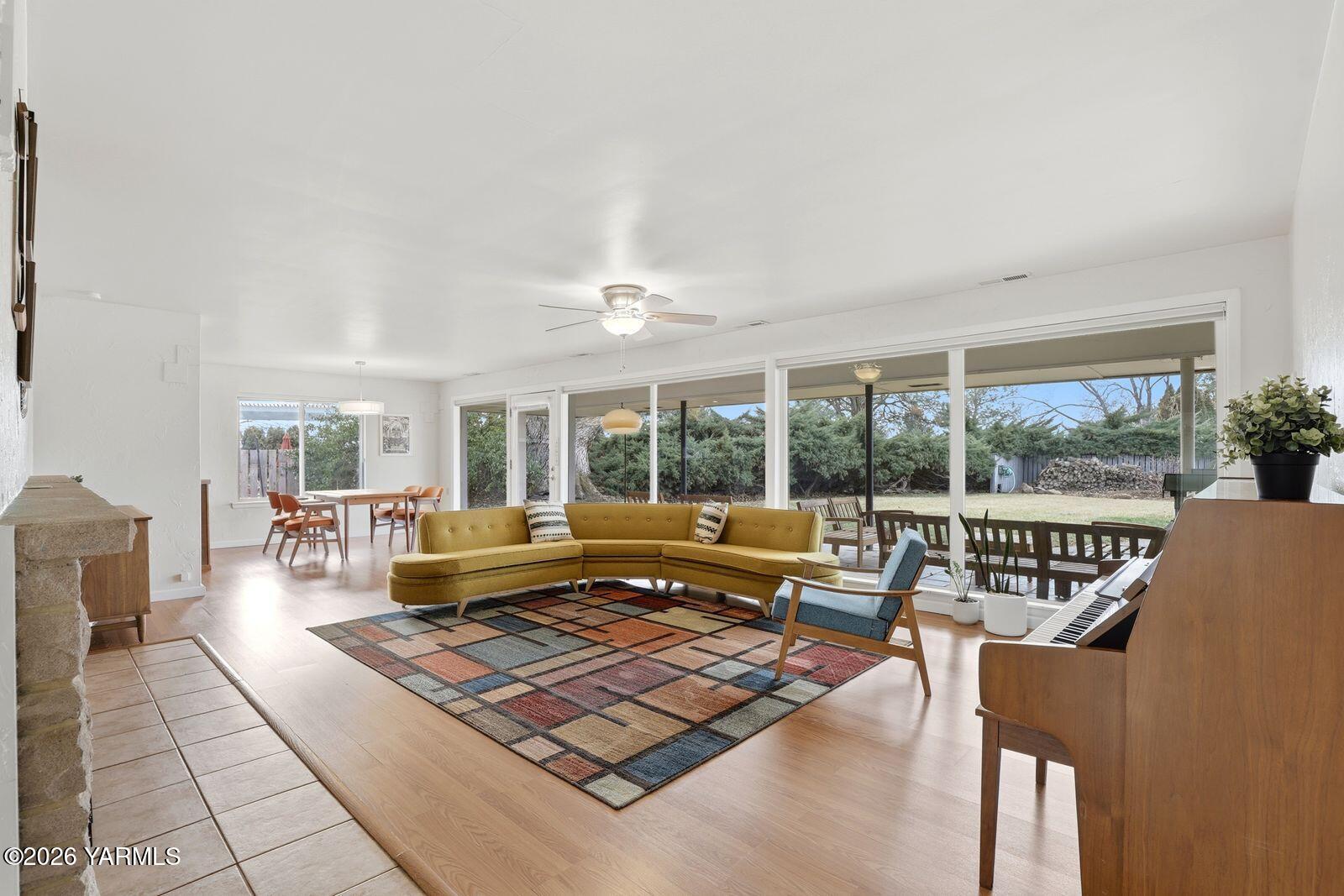 622 Pickens Road Yakima, WA 98908 - Photo 2 of 20 2