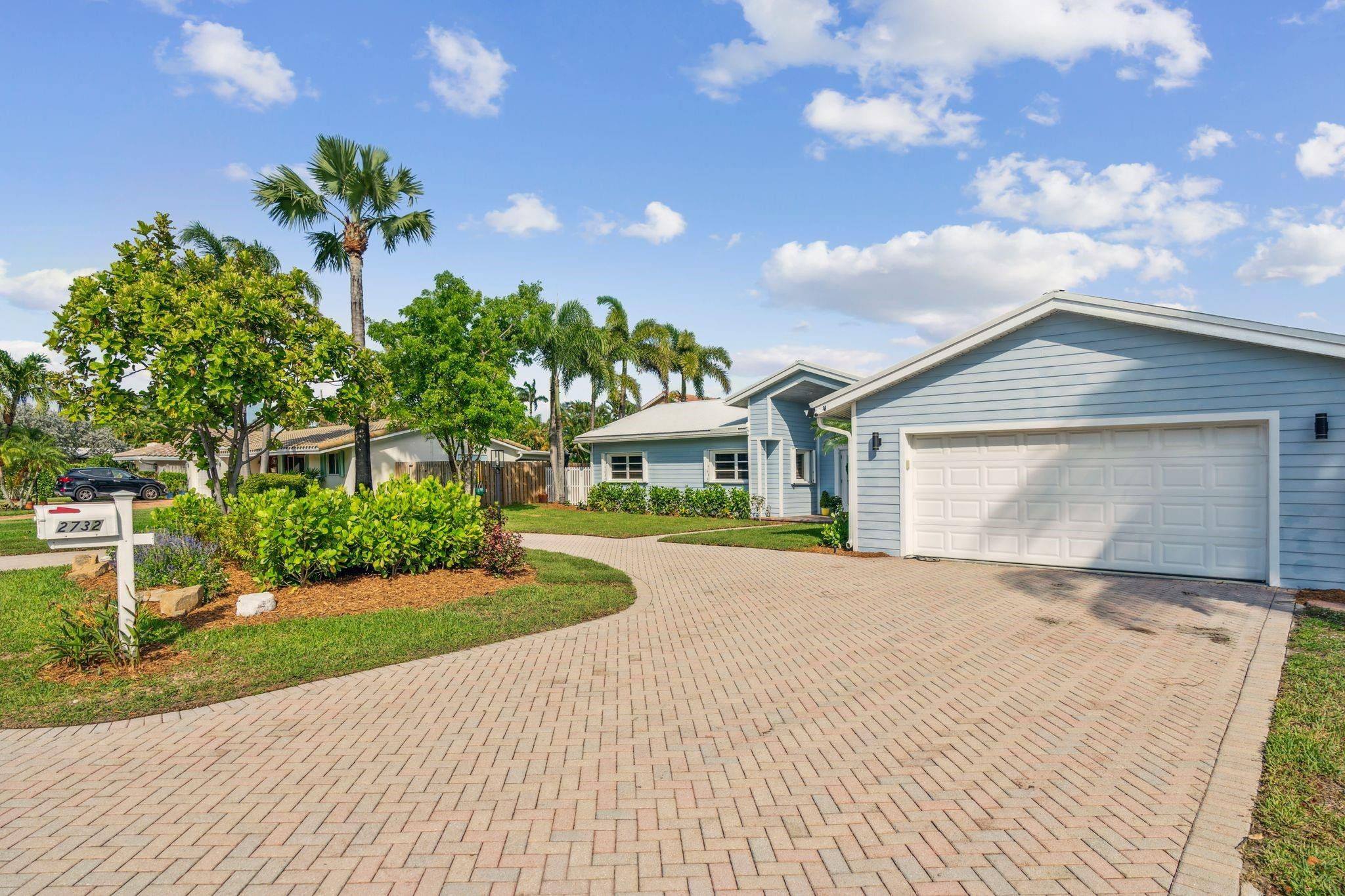 2732 Northeast 25th Street Lighthouse Point, FL 33064 - Photo 61 of 68 Photo 61