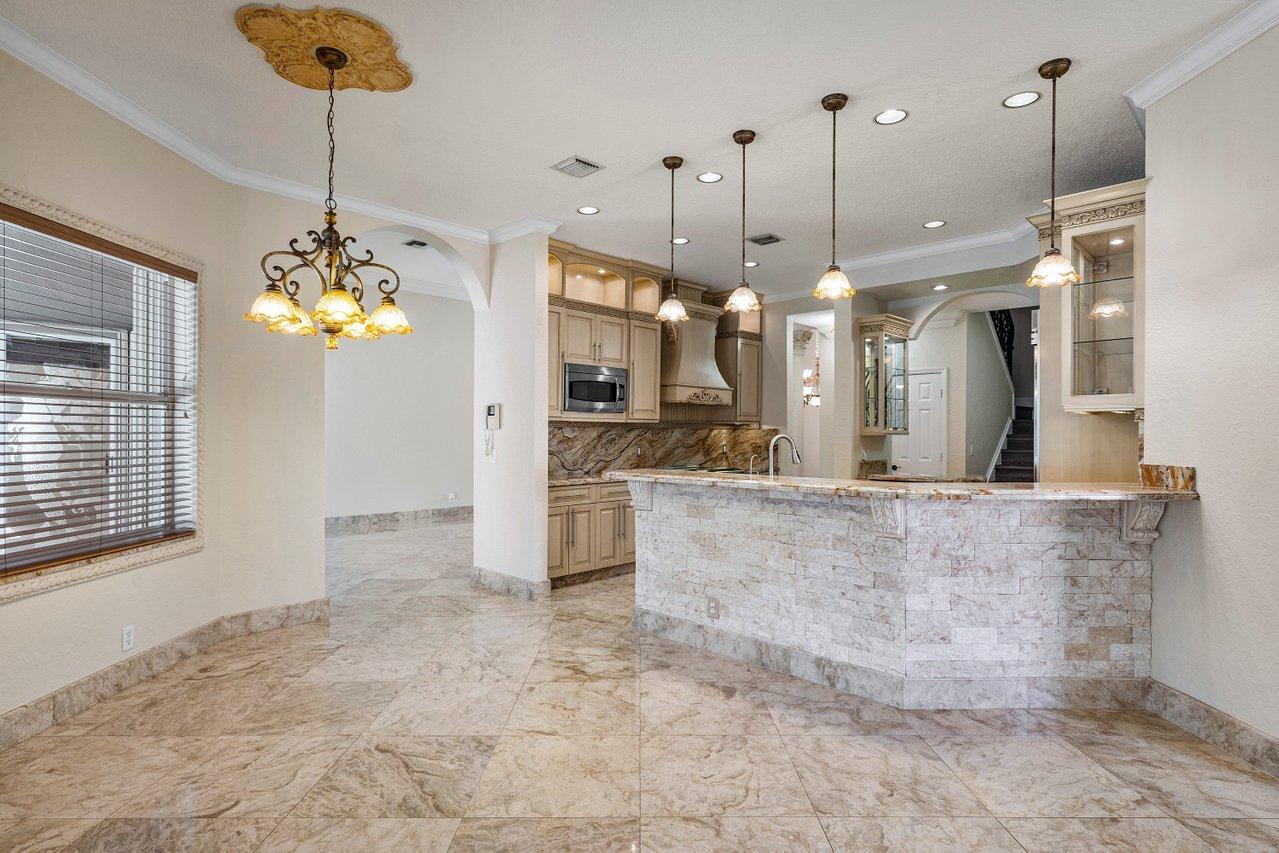 21414 Gosier Way Boca Raton, FL 33428 - Photo 13 of 35 010-21414GosierWay-BocaRaton-FL-33428-SM