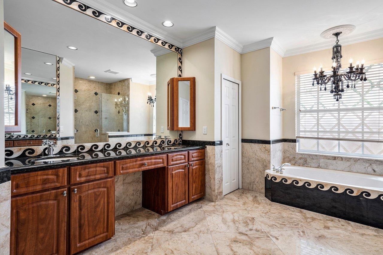 21414 Gosier Way Boca Raton, FL 33428 - Photo 21 of 35 018-21414GosierWay-BocaRaton-FL-33428-SM