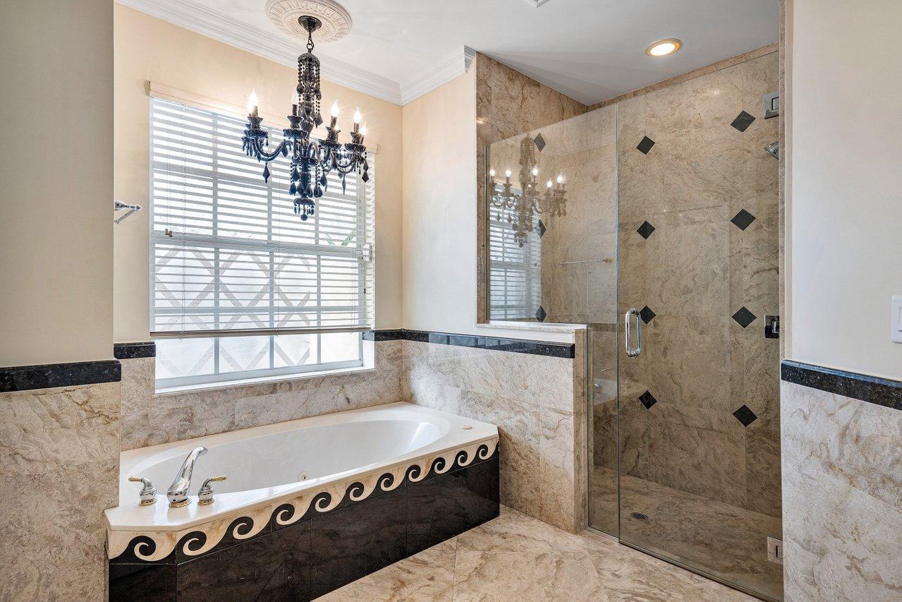 21414 Gosier Way Boca Raton, FL 33428 - Photo 22 of 35 019-21414GosierWay-BocaRaton-FL-33428-SM